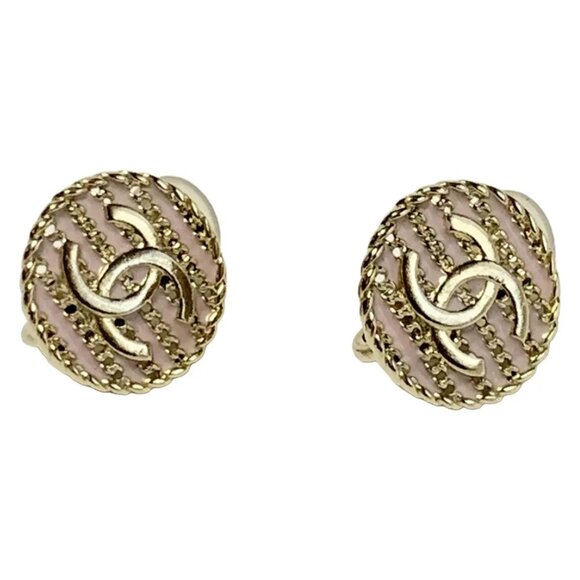 CHANEL Coco Gold Light Pink Hardware Clip On Earrings 585-082525 - Picture 1 of 3